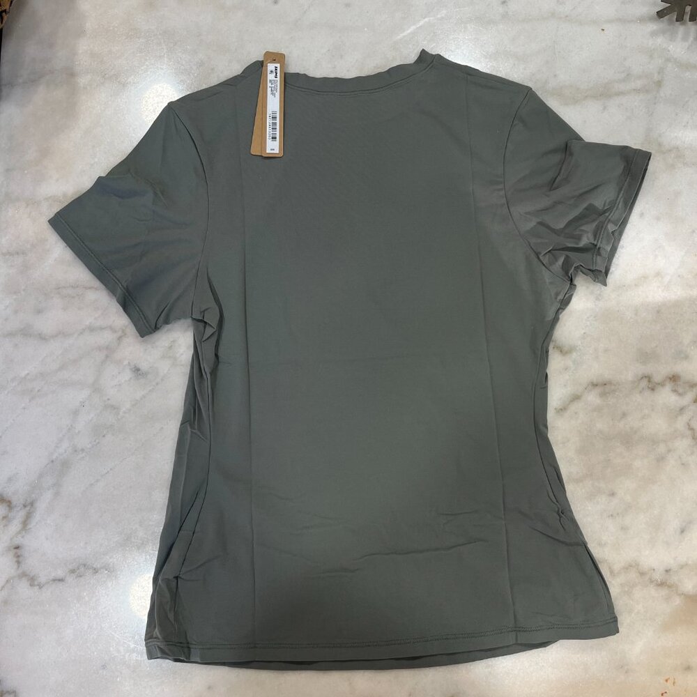 SKIMS Fits Everybody Short Sleeve T-Shirt, Gunmetal, Size Medium - NWT - Picture 6 of 9